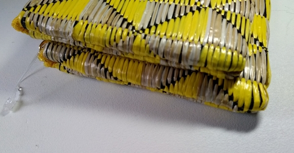 🆕 One Geometric Woven Straw, Thin Pouch 👝 - Picture 12 of 16